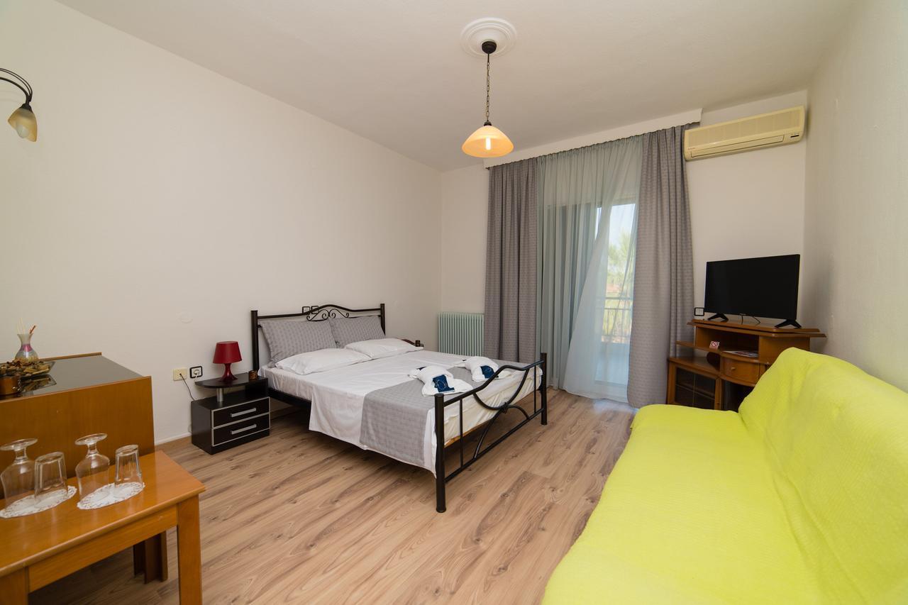 Athina Resort Asproválta Ngoại thất bức ảnh